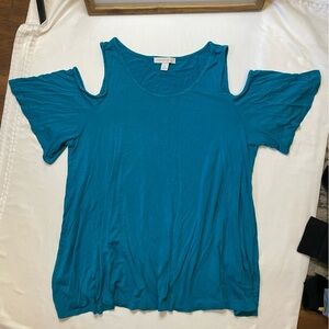Westport 1962 size medium blue open shoulder blouse